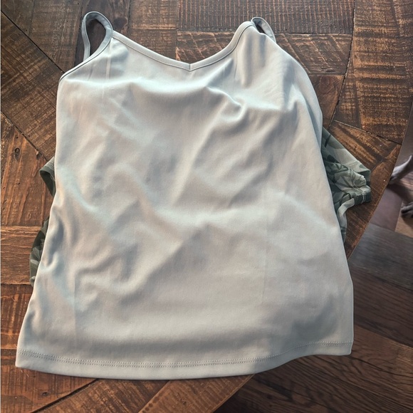 I-N-C Womens Leaves Embellished T-Shirt. Size small, green . - Picture 11 of 12